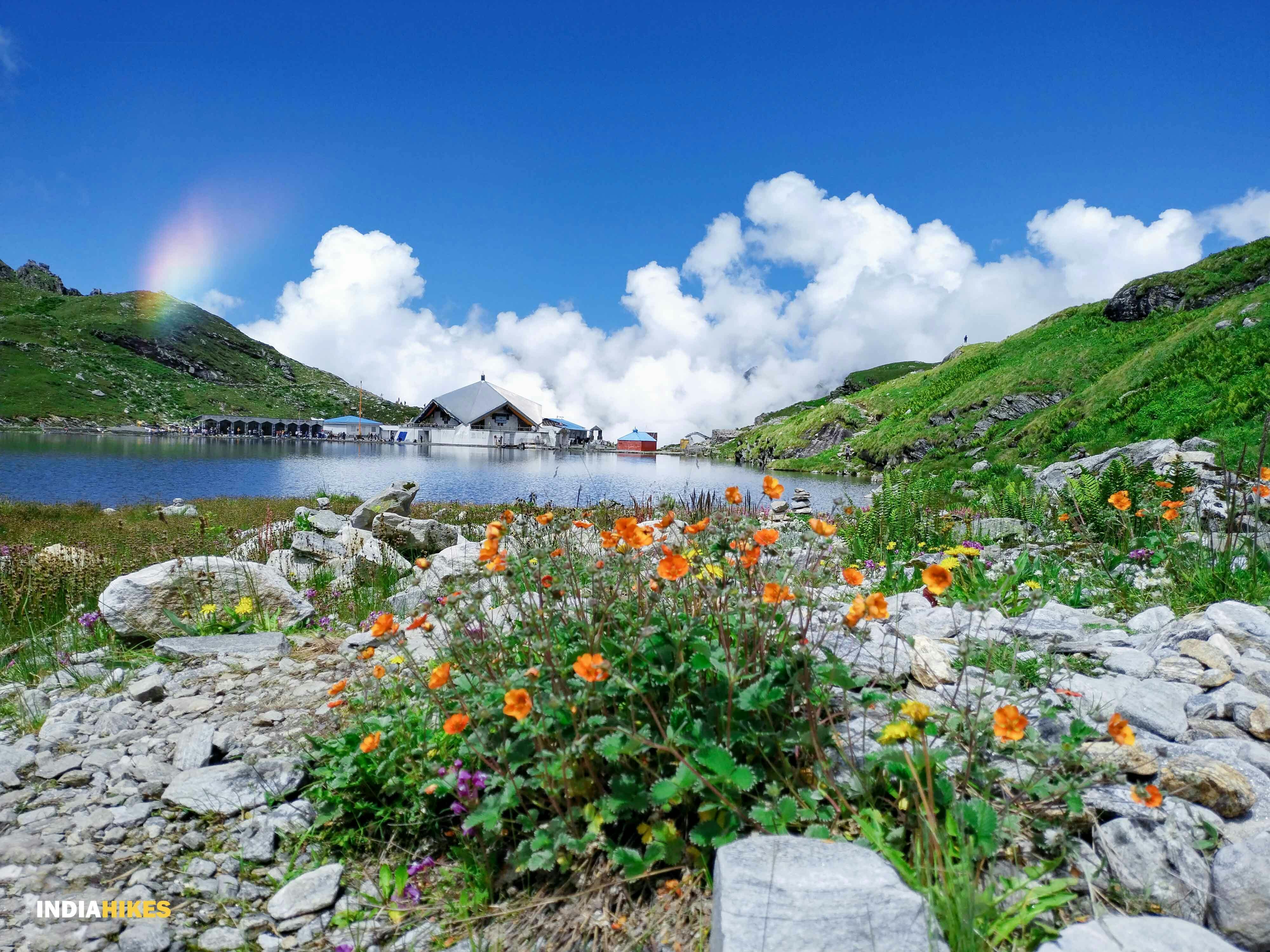 30694cd7 c631 4c4d be4d 933fb3e65866 valleyofflowers hemkund monsoon pictures krishna singh