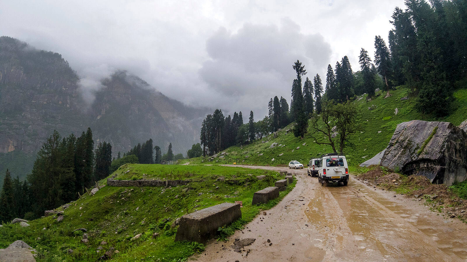 Check the Manali Road Situation Before Departure