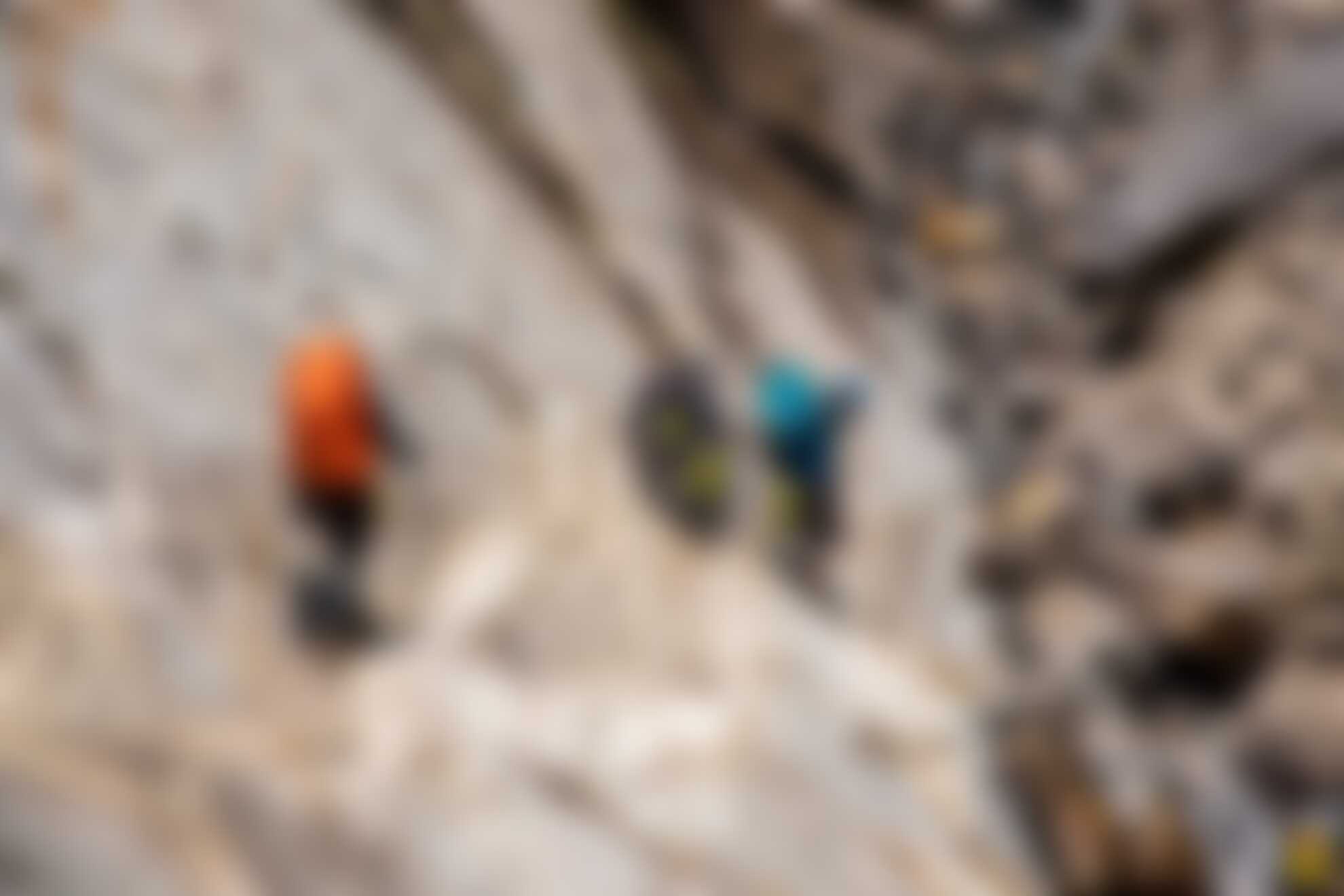 low-preview-66855 feature kedartal trek trekkers navigate the spider wall indiahikes sudheer hegde