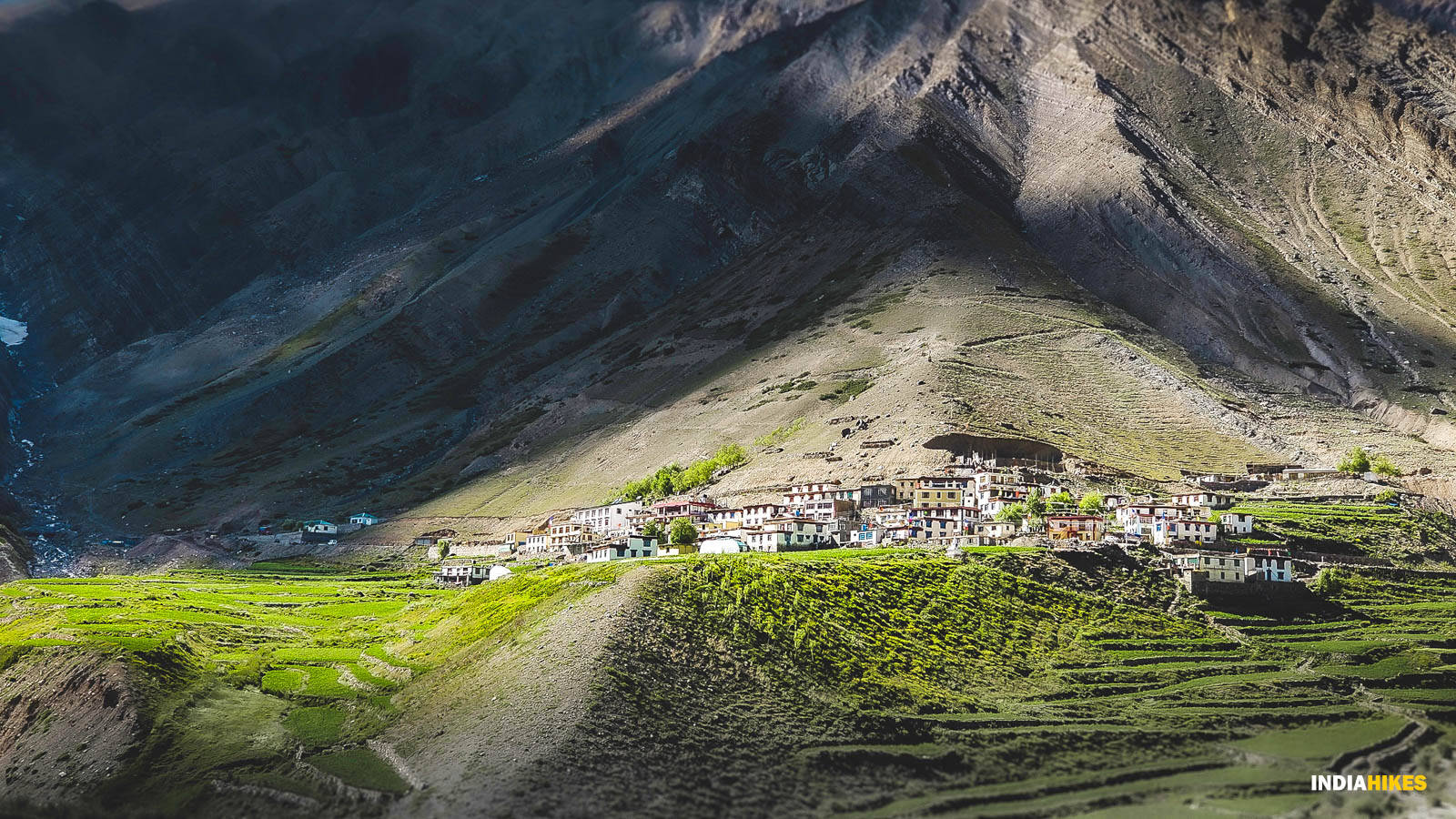 low-preview-zllepqwthyxtt9bv pinbhabapass sangharshlohakare mudh villageinlapofmountain sangharshlohakare 1