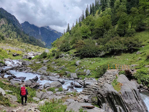 f89e5483 c2aa 470d a44f b3fa8a183e19 trail from jiskun rupin pass indiahikes nitesh kumar